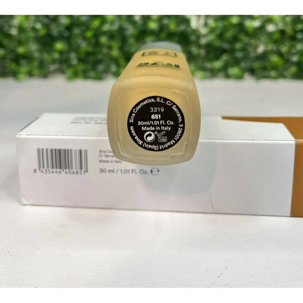3INA The 24H Foundation # 651  Full Size 30 mL / 1.01 oz  - NEW, OPEN BOX